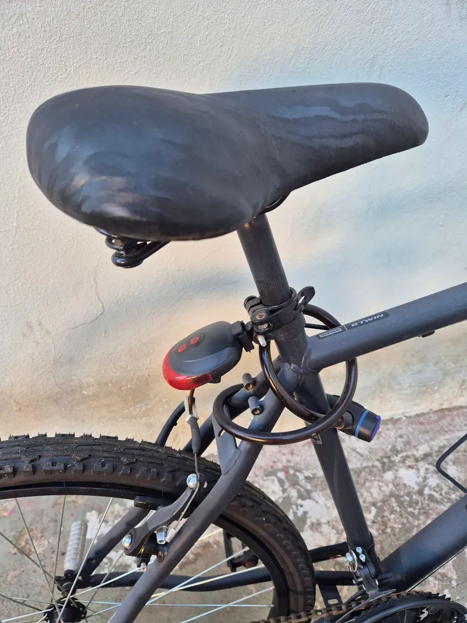 Bicicleta aro 26 BTWIN 120 PRETA  - Foto 3