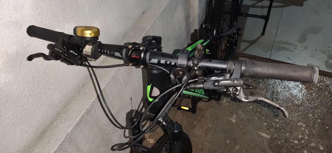 Bicicleta lotus, shimano altus. - Foto 3