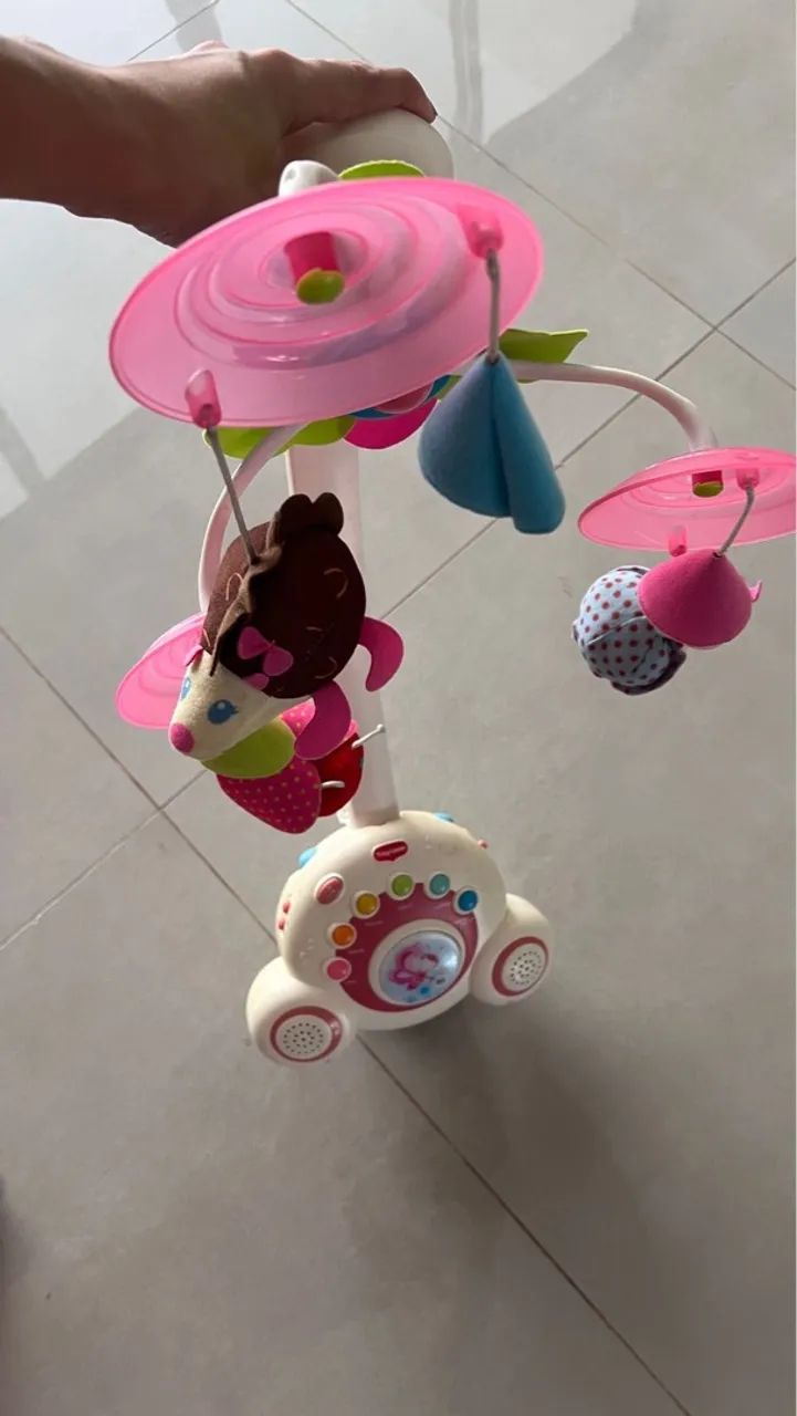Mobile Musical para Bebê - tiny love