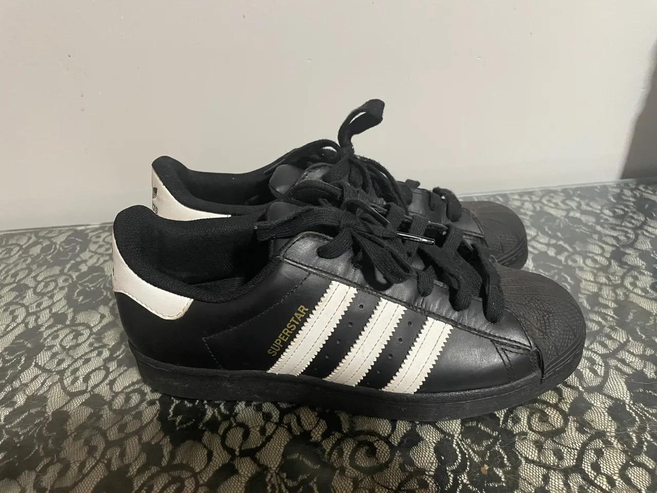 Adidas Superstar - Preto e Branco