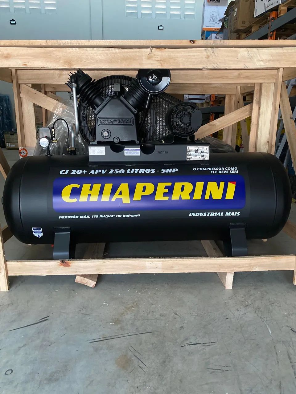 Compressor 250L Chiaperini 20pcm Motor 5CV Industrial 175psi - Novo 