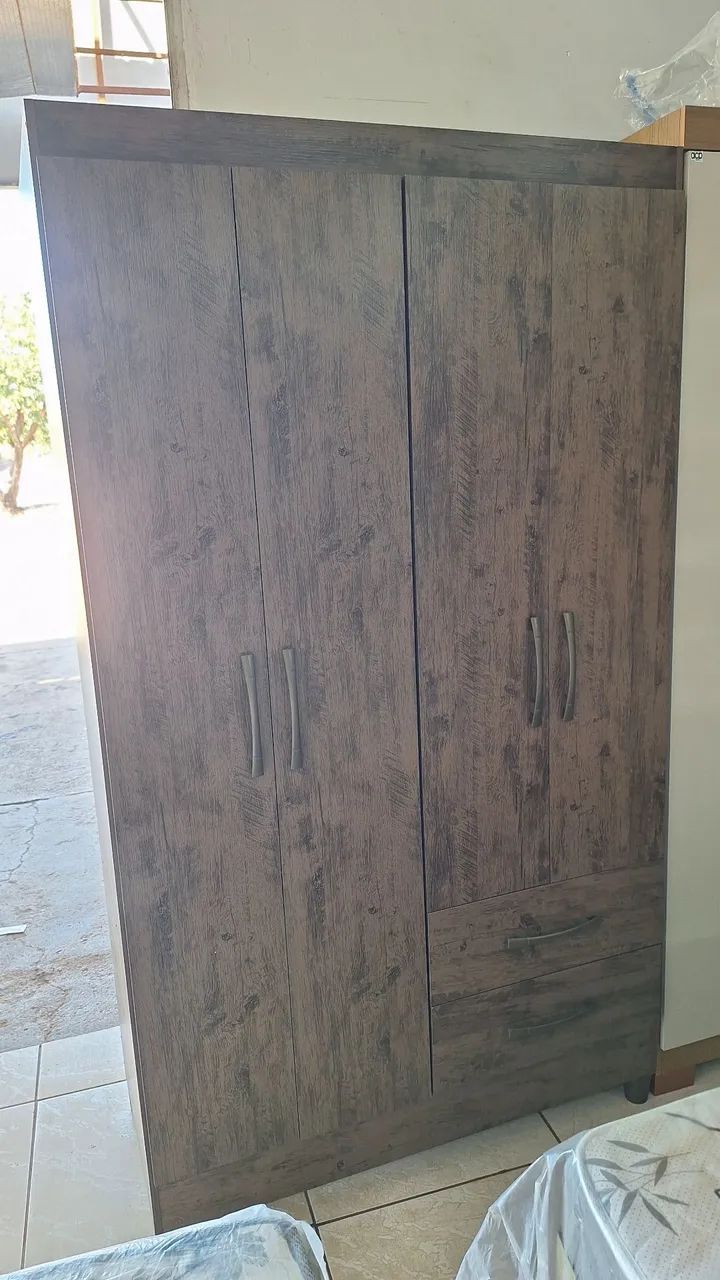 Guarda roupa 4 portas - Foto 2