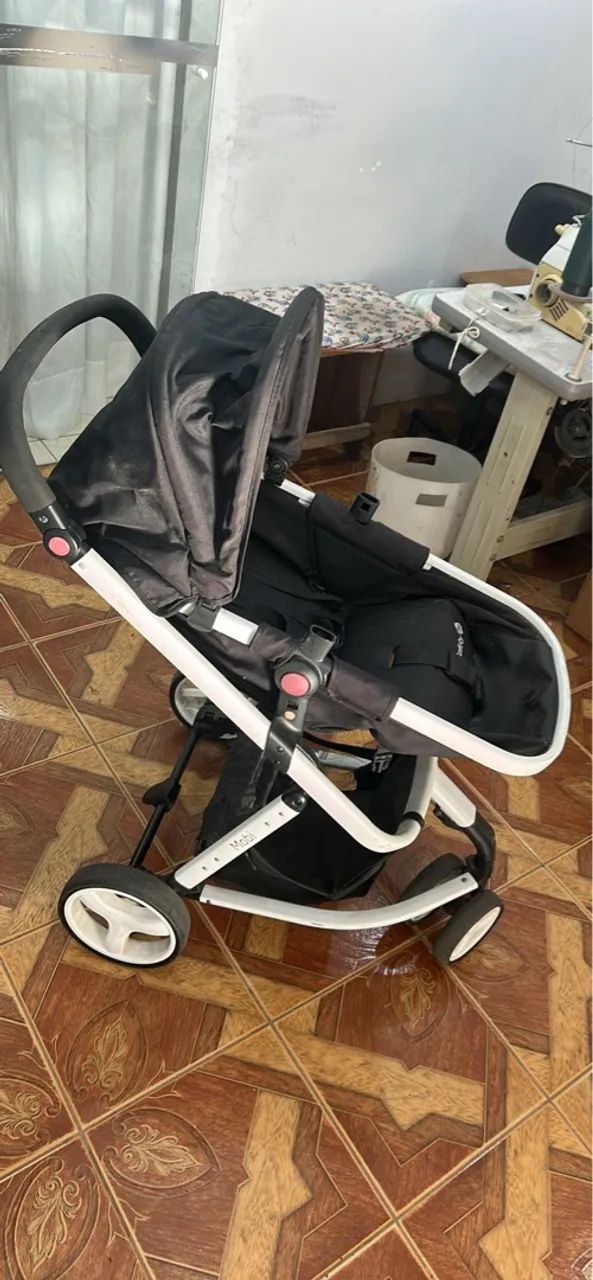 Carrinho de Bebê Mobi - Preto - Foto 2
