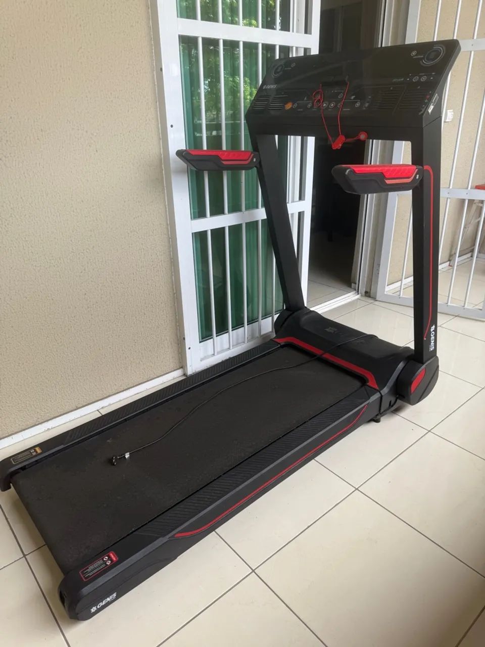 Esteira Elétrica XGenis - Polishop - Ótimo estado! - Foto 3