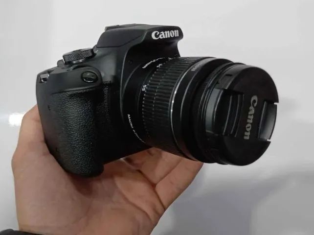 Camera Canon Eos rebel T7 + Flash Yongnuo twin + tripé - Foto 2