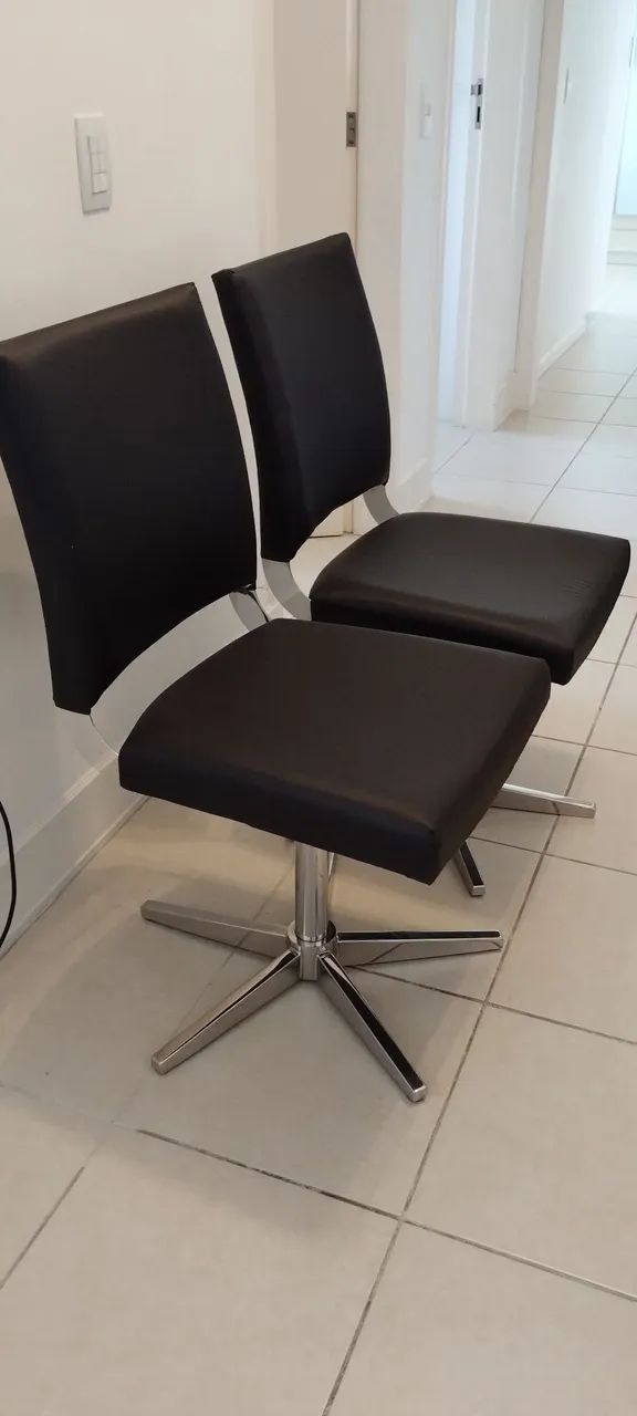 IMPERDÍVEL (última oferta) Cadeira Giratória Moderna com Base Cromada - Foto 2
