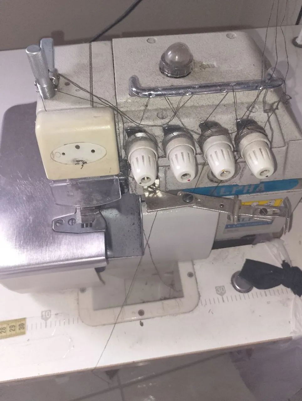 Máquina overloque ponto cadeia  - Foto 2