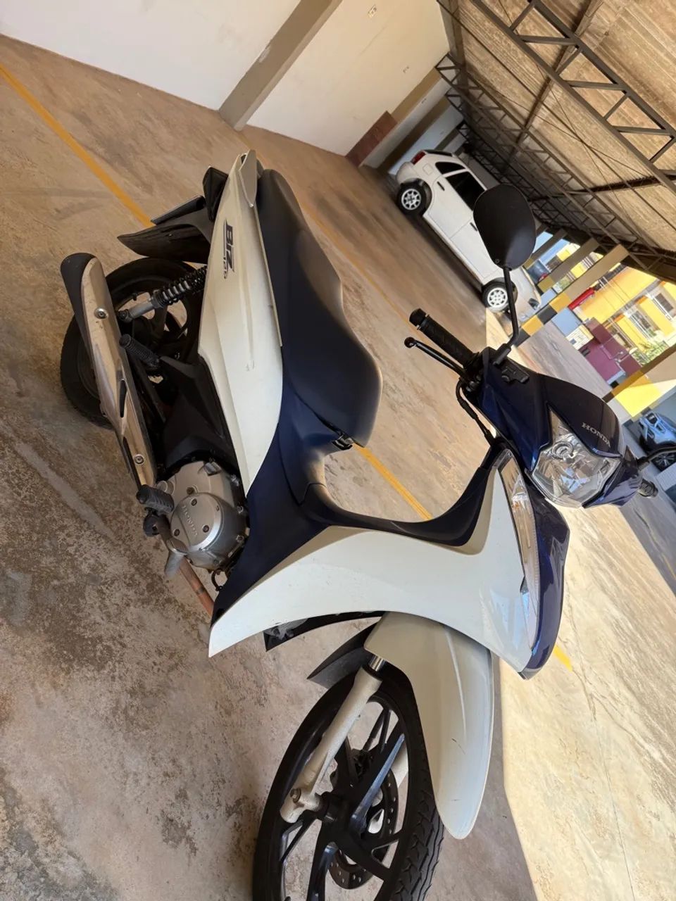Moto biz125 2023 - Foto 2