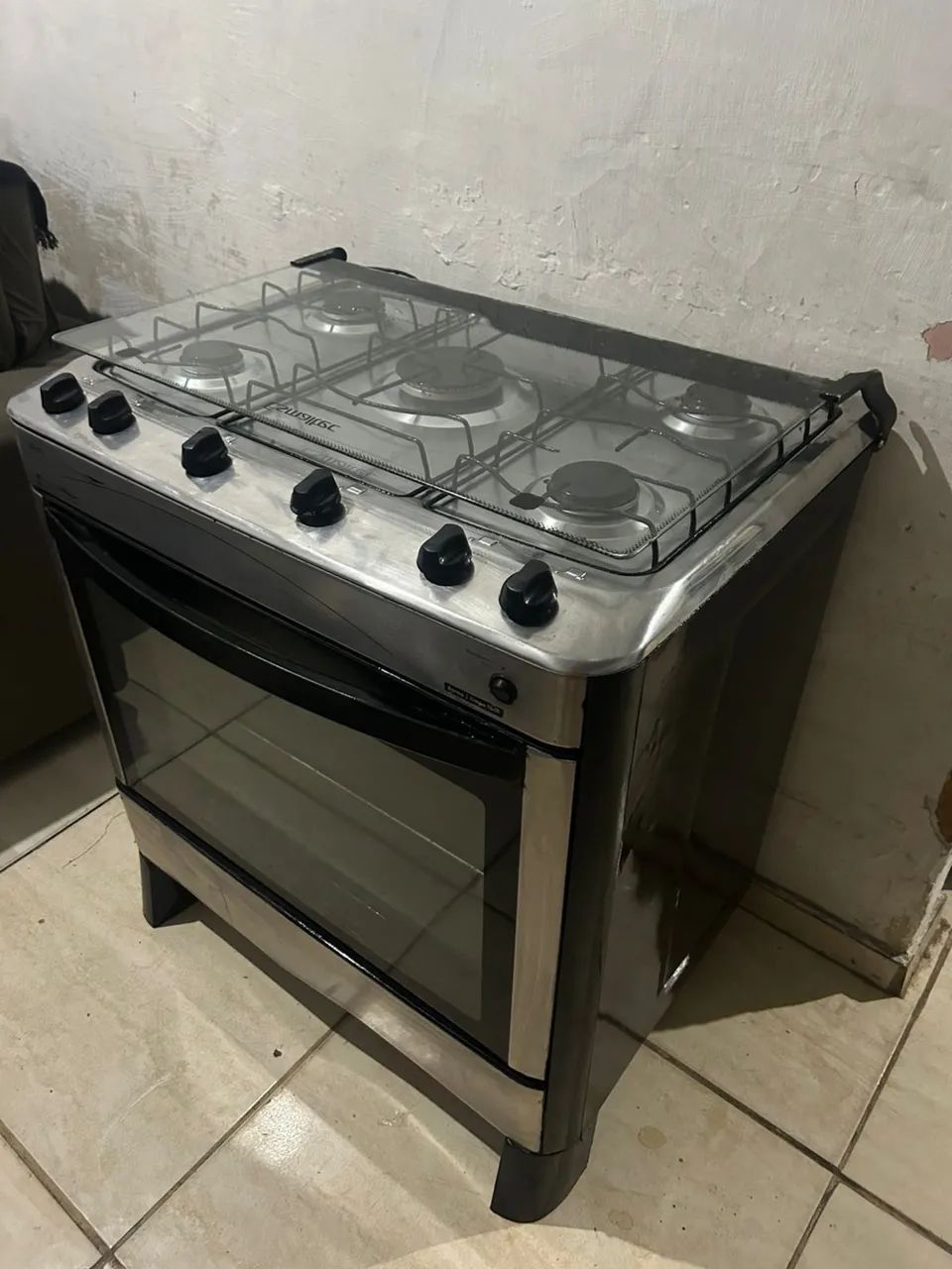 Fogão inox 5 bocas potente pegando tudo, faço entrega  - Foto 3