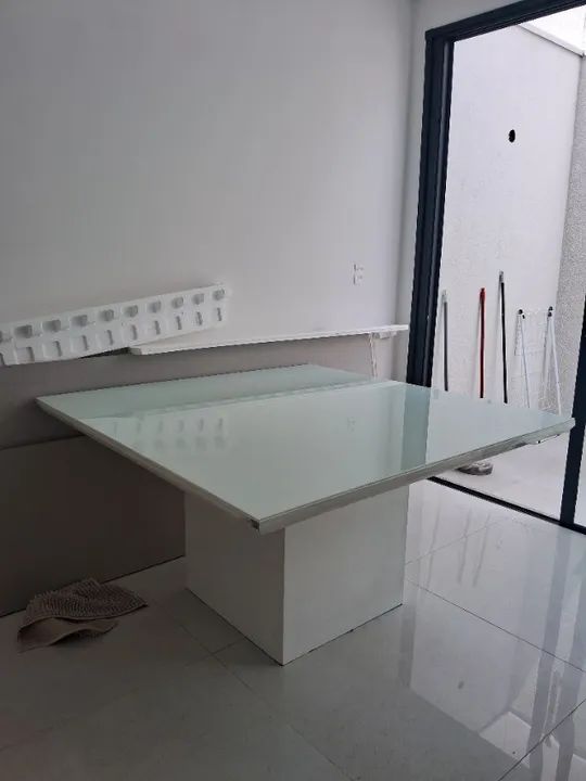 Mesa de jantar quadrada branca SEM VIDRO