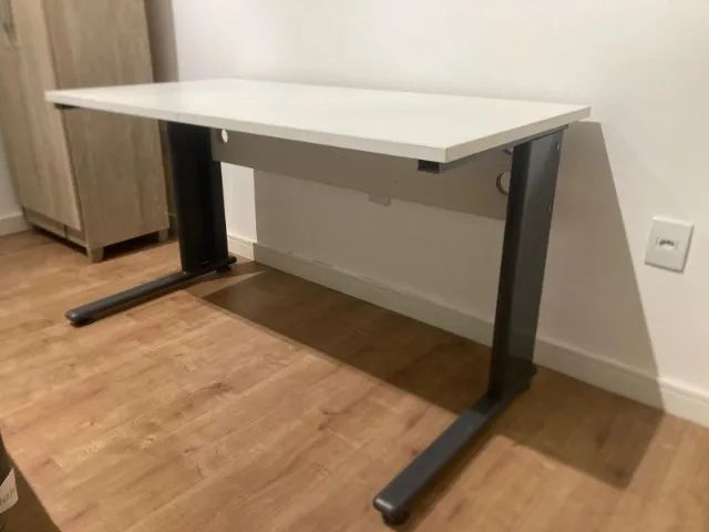 Mesa Escritório + Cômoda Gaveteiro Usados para Trabalho Home Office - Foto 2