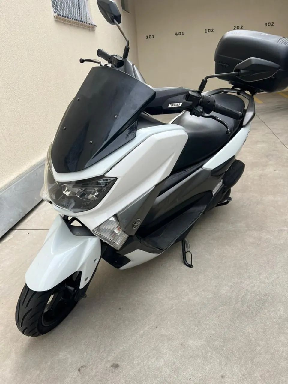 Vendo Moto Nmax 160 2018 - automática  - Foto 3