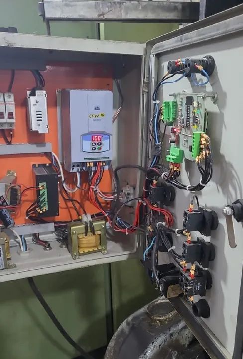 geradora de engrenagem marca PFAUTER tipo fresadora renania  - Foto 4