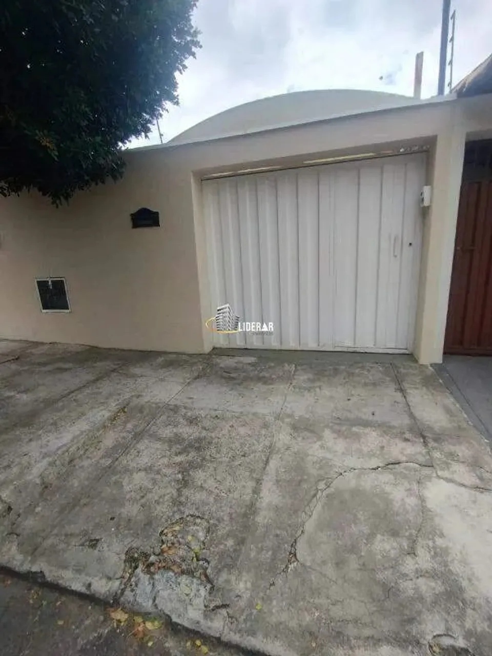 Casa para aluguel, 2 quartos, 1 suíte, 2 vagas, Planalto - Belo Horizonte/MG