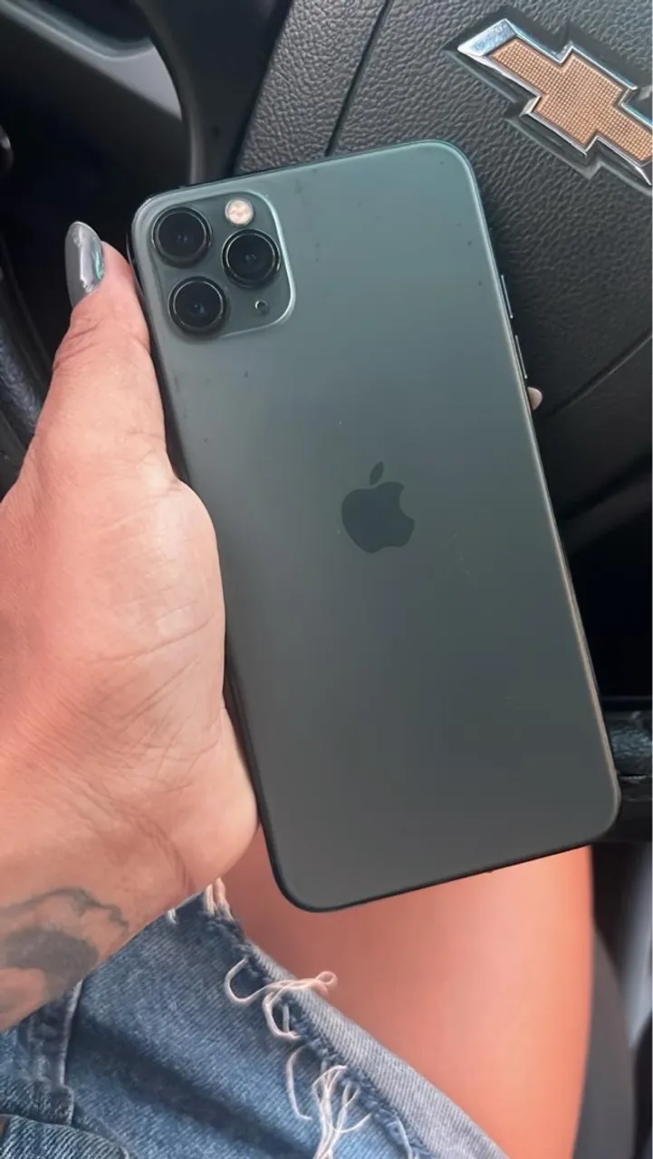 iPhone 11 Pro Max preto
