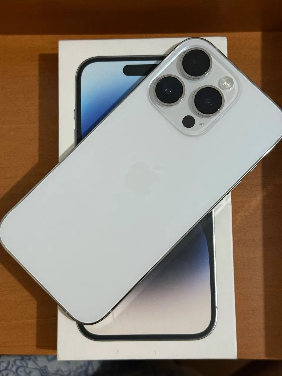 iPhone 14 Pro 128G ホワイト Apple iPhone 14 Pro 128 GB eSIM (Vitrine) - Carrefour