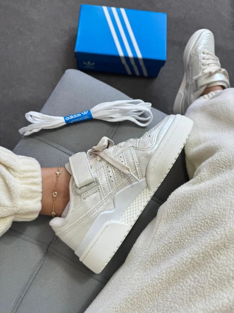 Adidas Fórum Low Velcro Linha Luxo Feminino - Foto 3