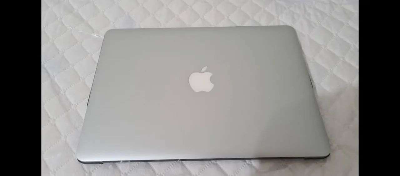 Apple Macbook Air 2015