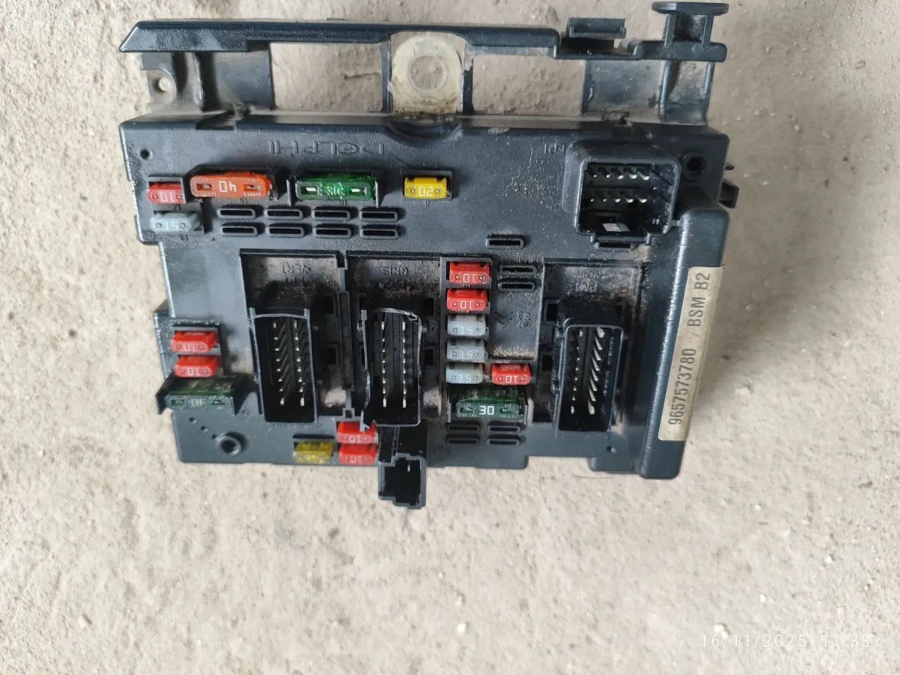 Peças Sucata Peugeot 207 Sw - Foto 5