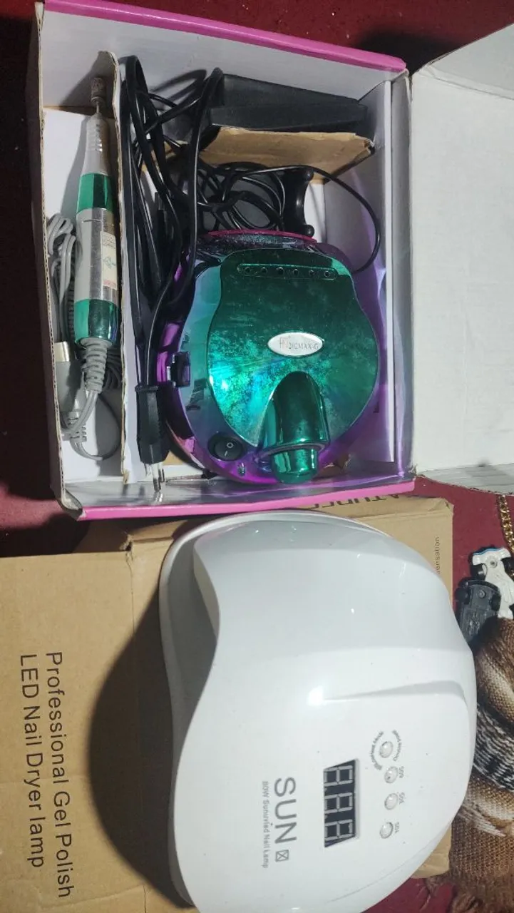 Kit Manicure Profissional: Lixadeira e Cabine UV/LED SUN