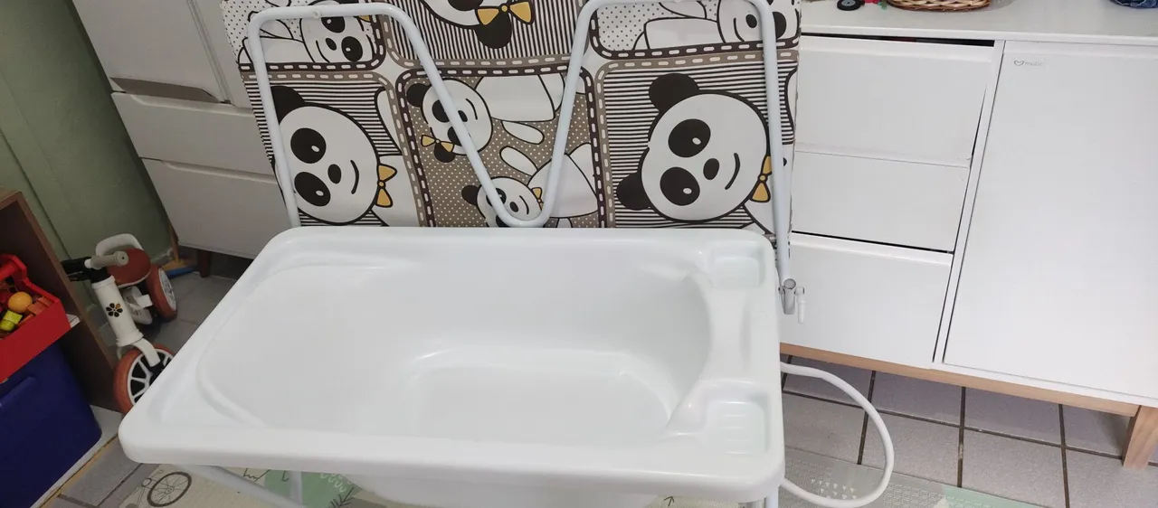 Banheira com suporte