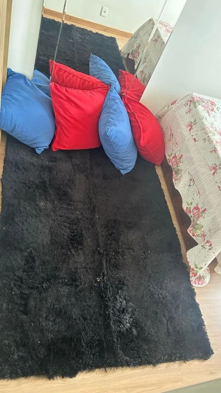 Tapete Pelúcia Preto 1,50x2,00m