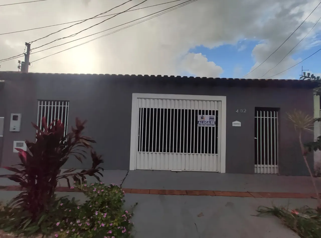 Linda casa no Bairro Ana Maria do Couto!