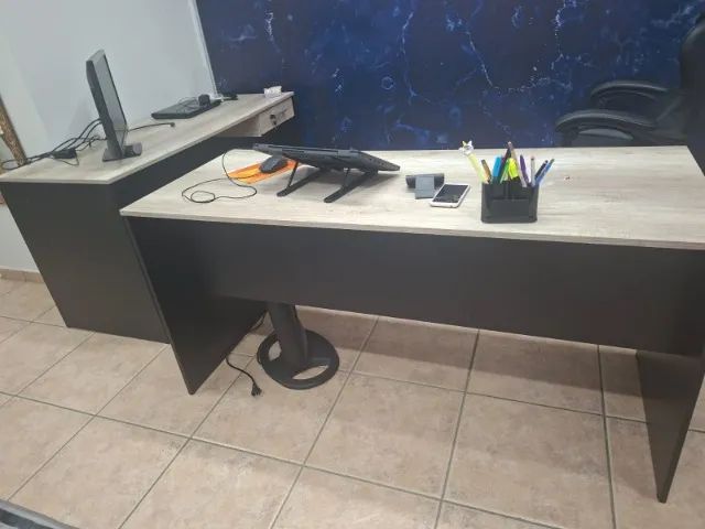 MESA DE ESCRITÓRIO SEMINOVA ? ESTILO MODERNO - Foto 2