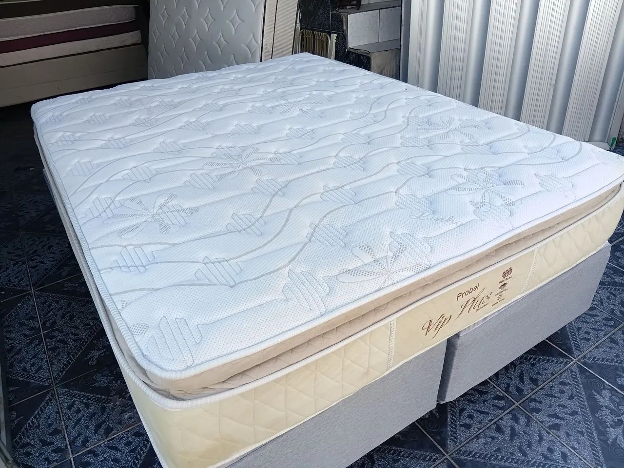 Cama Queen Luxo  - Foto 4