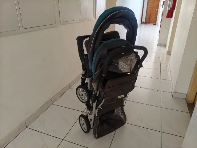 Carrinho de bebê para gêmeos - Foto 3