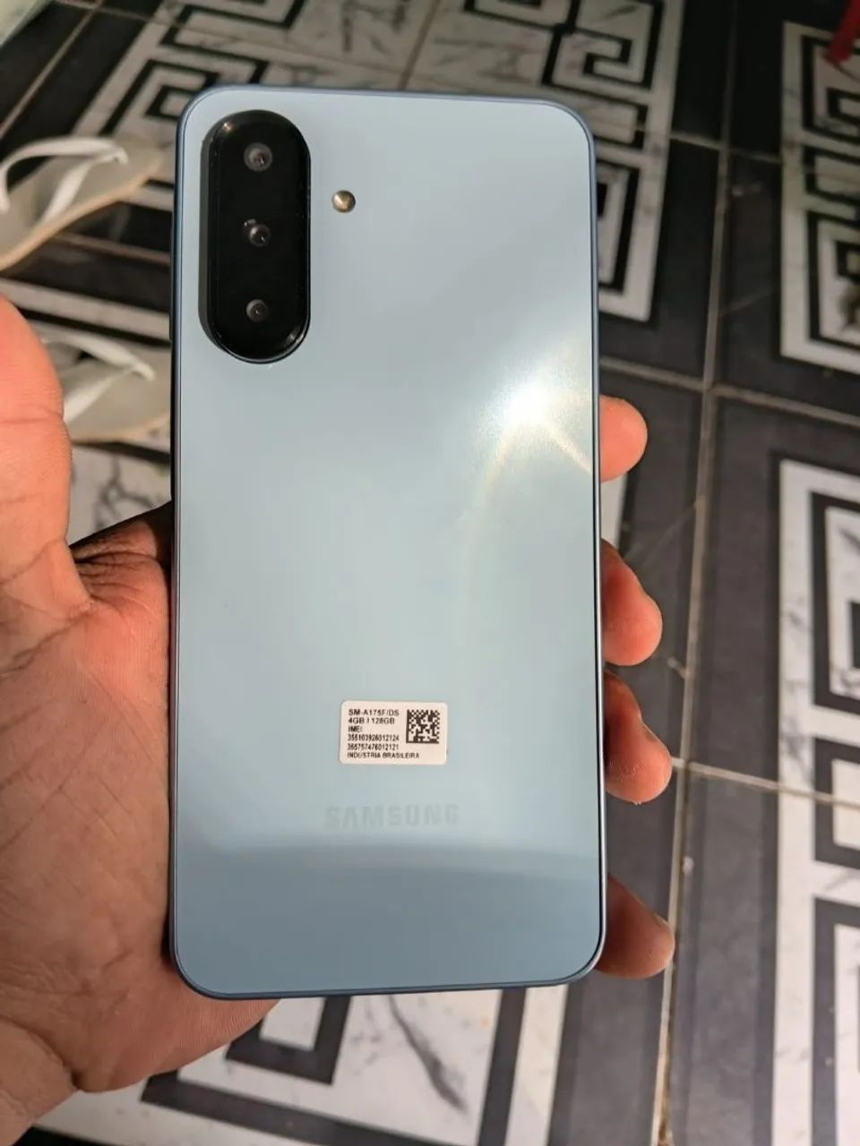 Celular A17 128GB 