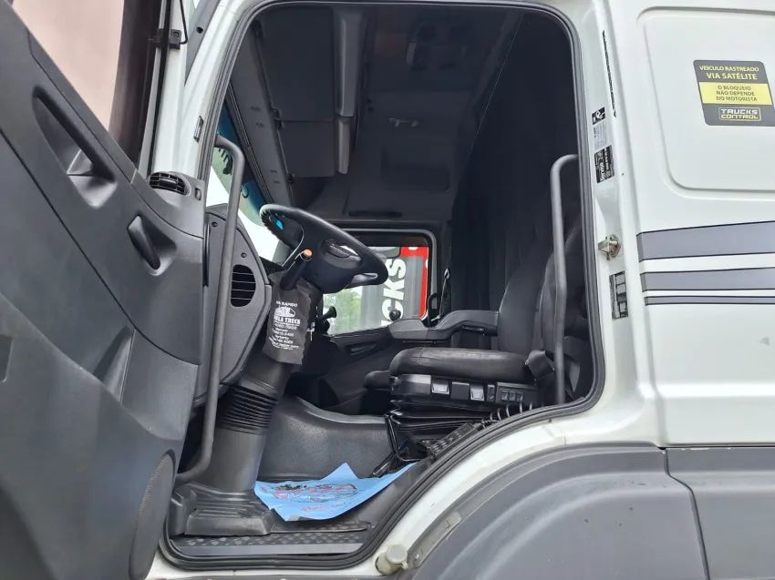 Mercedes Benz Axor 2536 LS 19/20 6x2. - Foto 8