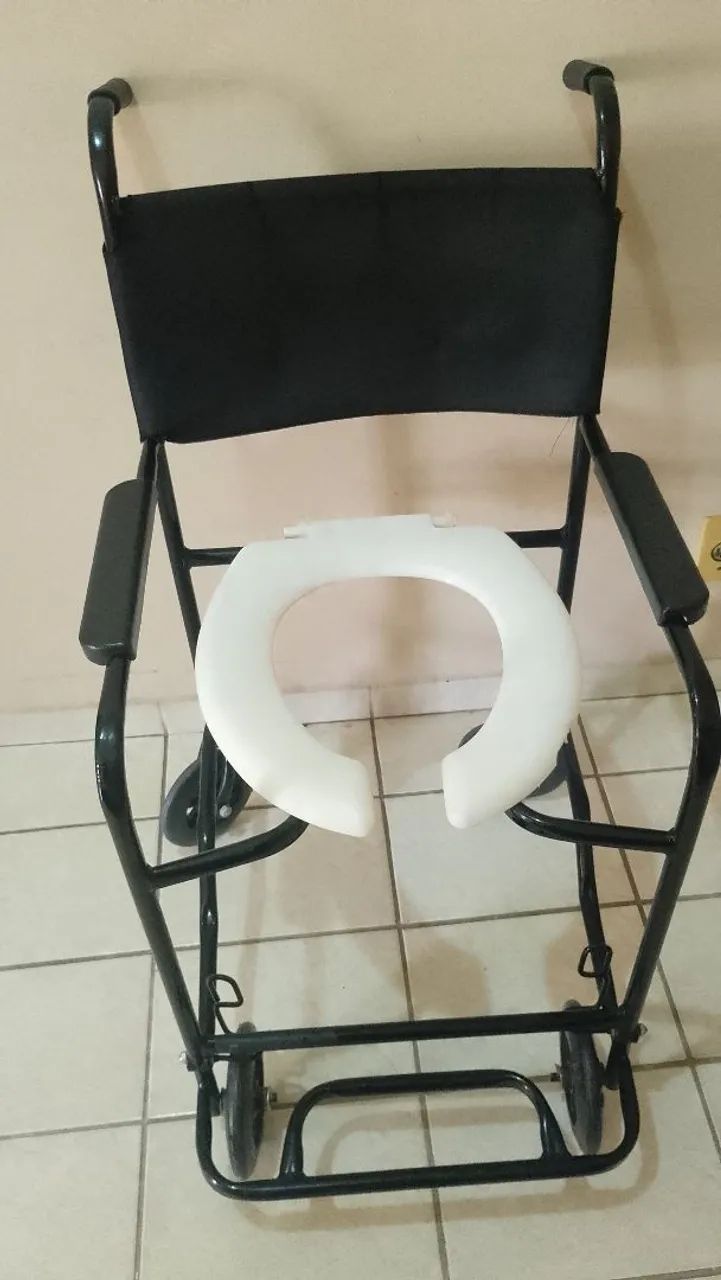 Cadeira de banho - Foto 2