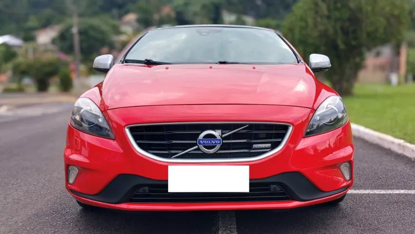 Volvo V40 2015