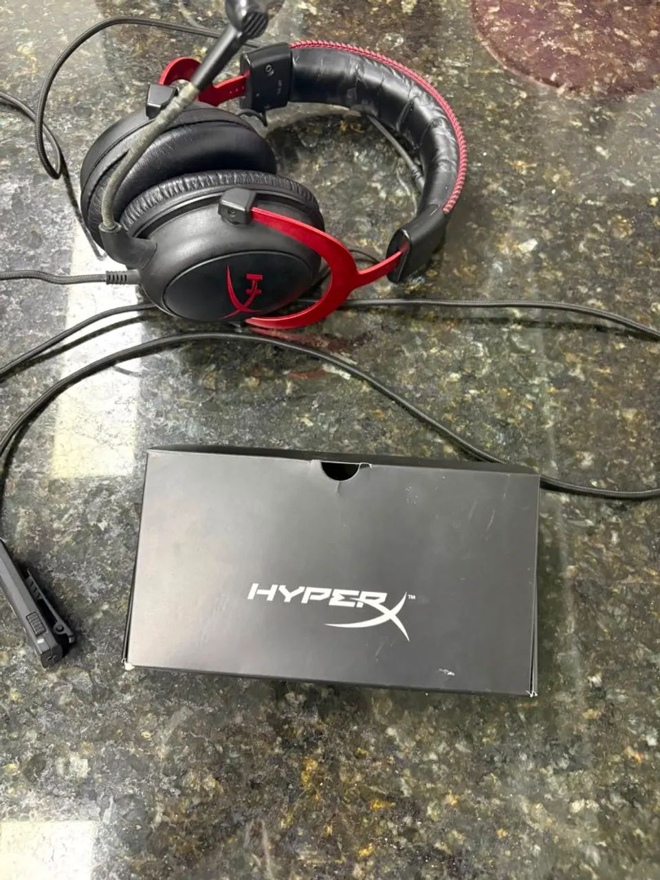 Headset hyperX cloud2 com microfone, fio adaptador pra PC e duas espumas extras  - Foto 3
