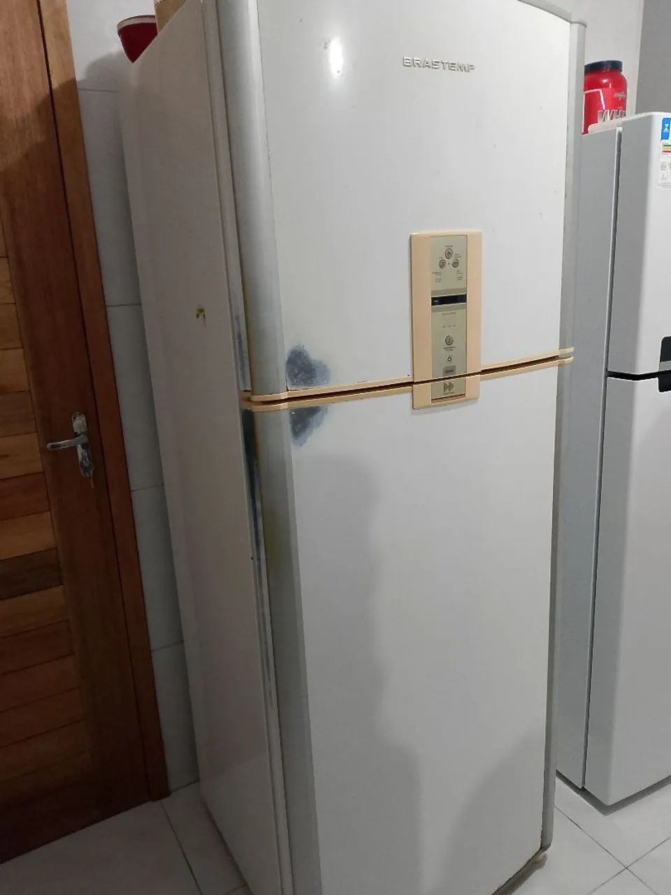 Vendo Geladeira 