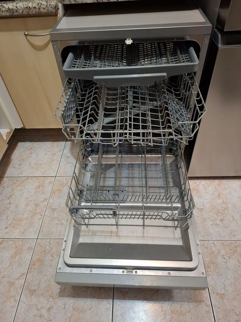 Lava louças Brastemp 14 serviços  - Foto 2