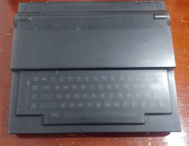 máquina de escrever olivetti praxis 20 - Foto 3