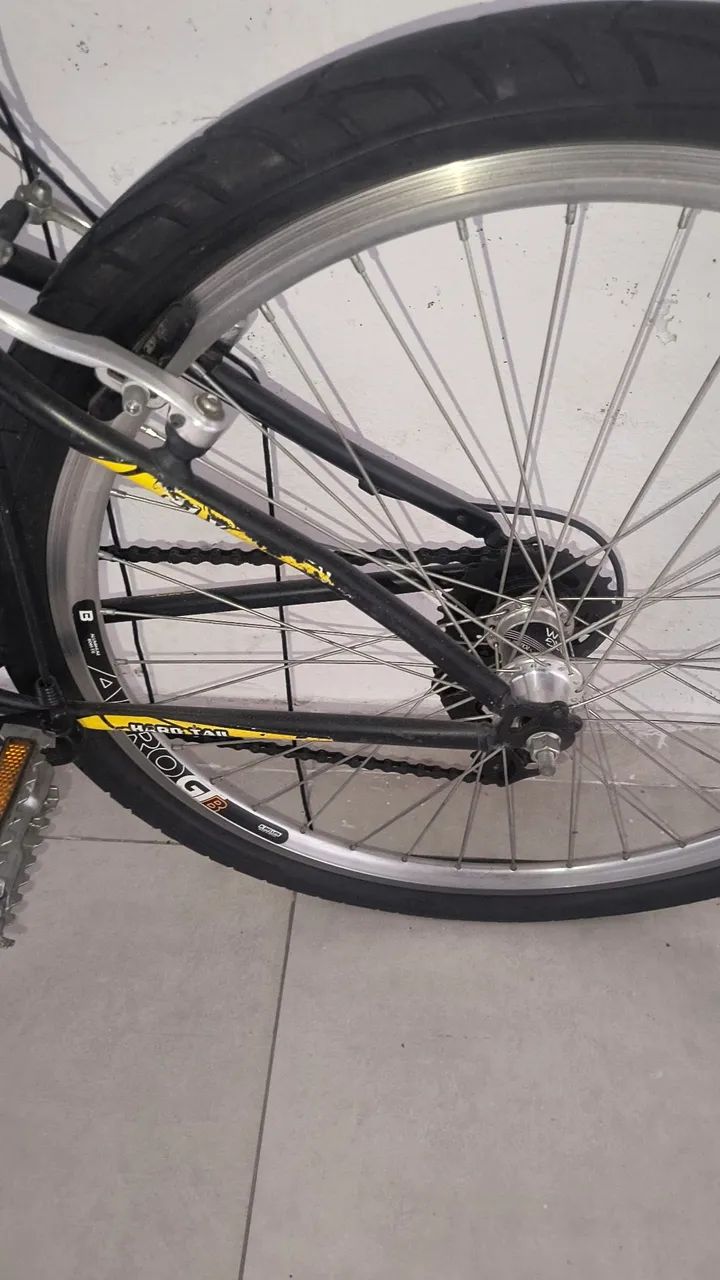 ? Bicicleta Caloi aro 26 com bagageiro  - Foto 3