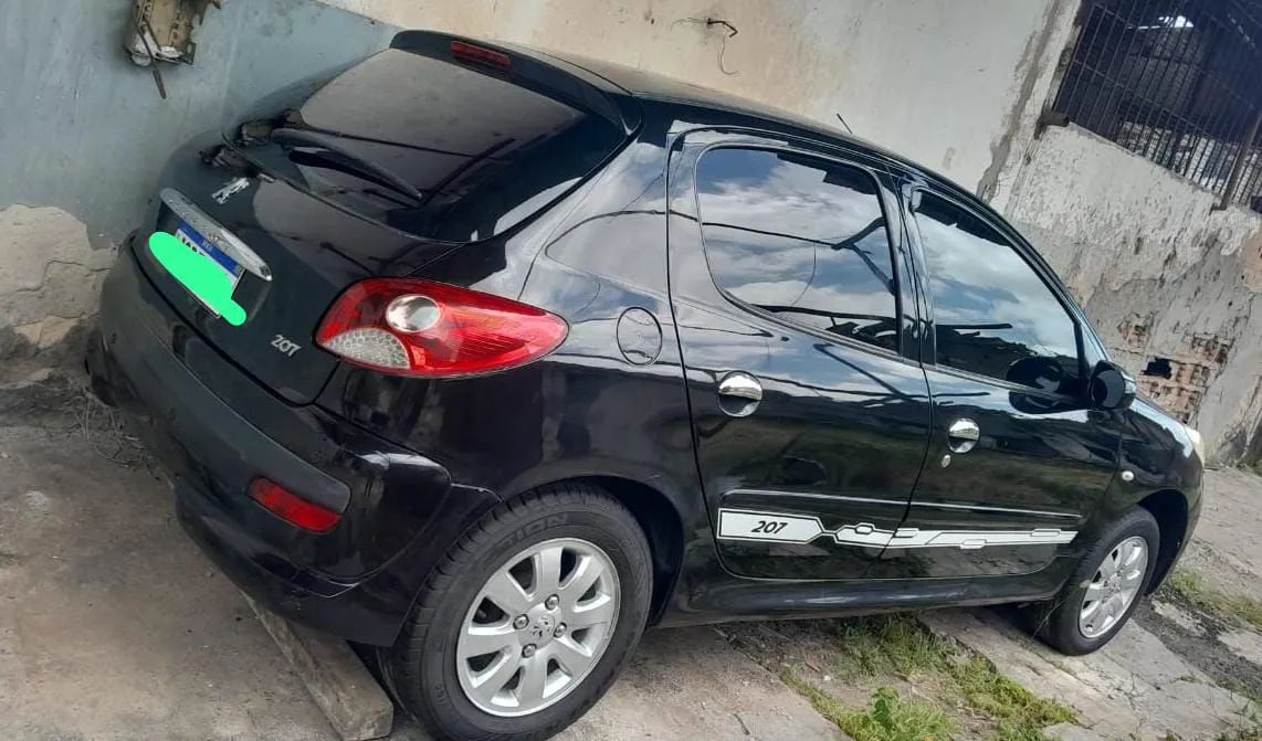 Peugeot 207 207 XR Sport 1.4 Flex 8V 3p 2009