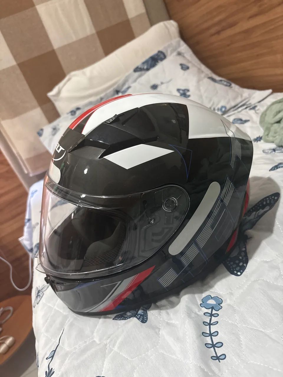 Capacete HELT
