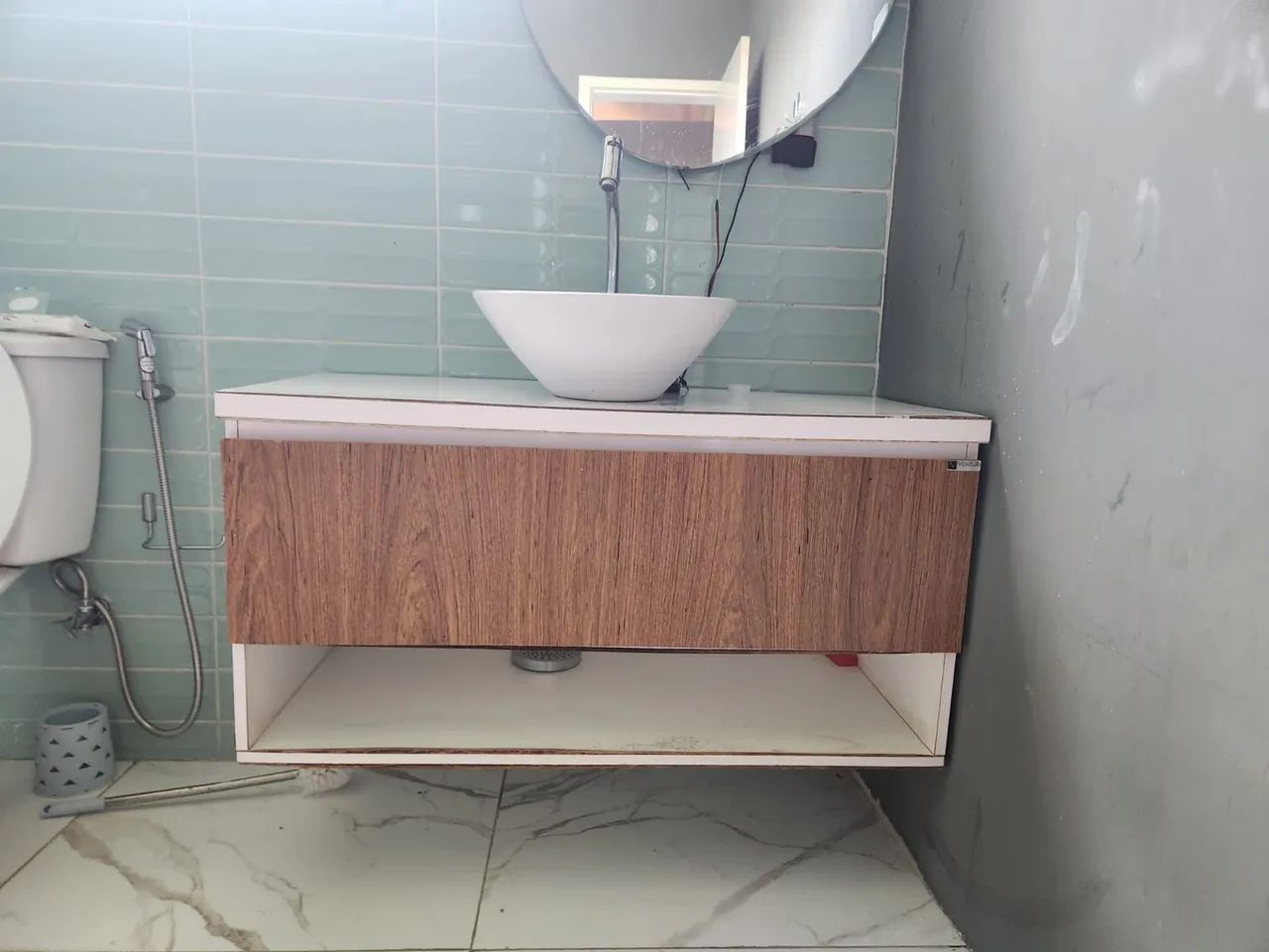 Conjunto de Banheiro Completo com Espelho Iluminado, Móvel, Cuba e Torneira