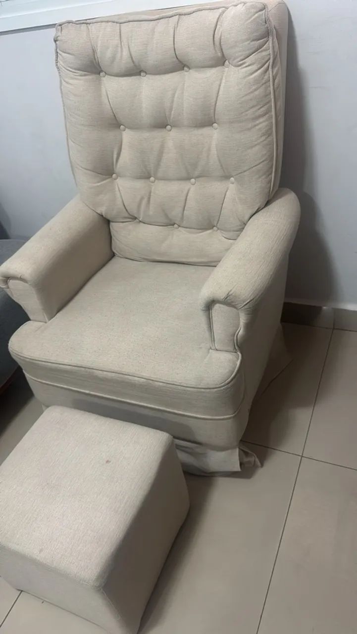 Poltrona de amamentar 