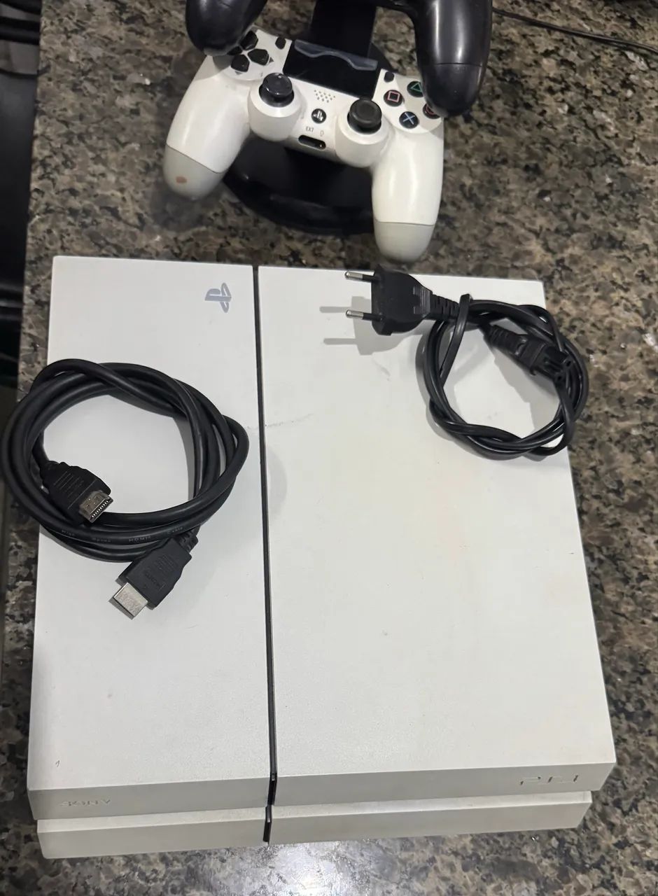 PlayStation 4 com 2 controles  - Foto 3