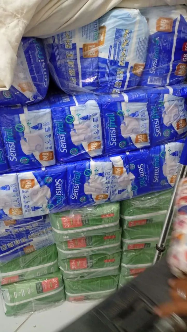 Vendo uma cadeira de rodas  - Foto 5