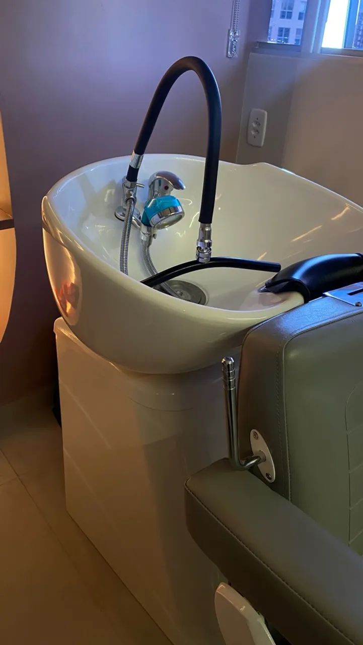 Lavatório e Maca, Spa Coreano. Semi Novo, nunca usado.
