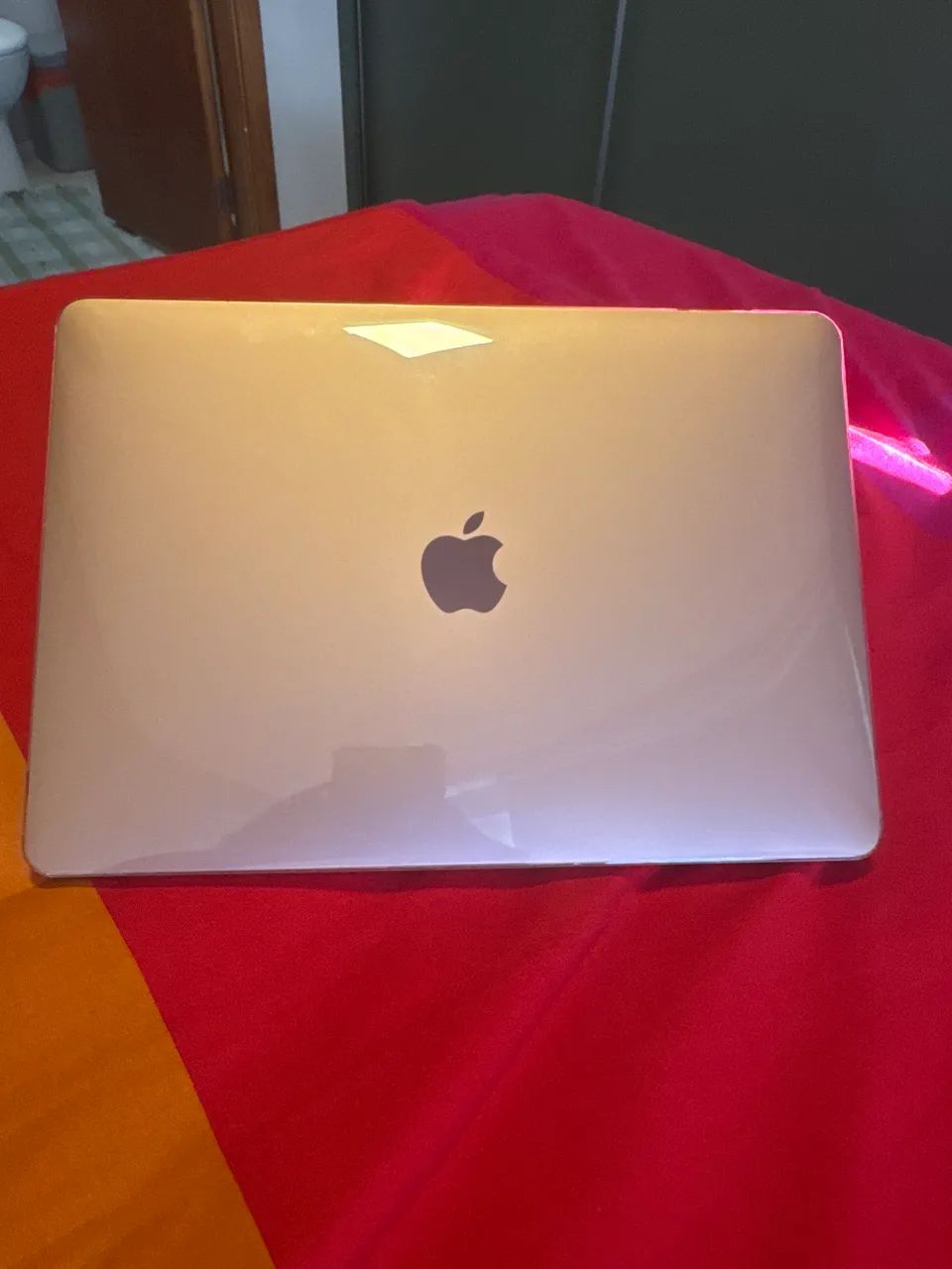 MacBook Air 13.3 8GB / 256GB Gold - Notebooks - Pontal, Ilhéus