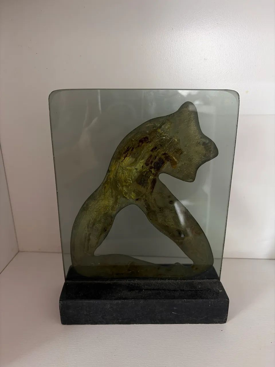 Estatueta de mesa de latão, mármore e vidro  - Foto 3