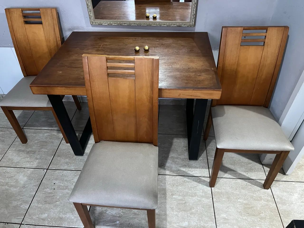 Mesa com 4 lugares  - Foto 2