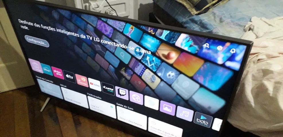 SMART TV LG 50"POLEGADAS 4k UHD HDR  WEB O.S  THINQ AI    tv de  2024 - Foto 5